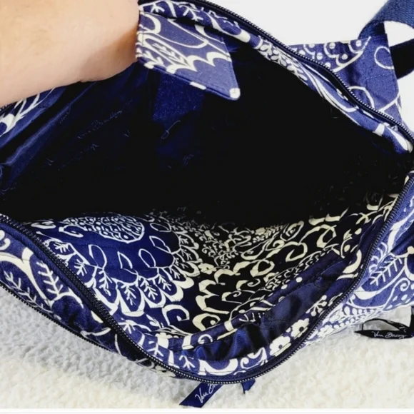 VERA BRADLEY Navy Blue Twirly Birds Backpack - Picture 10 of 16